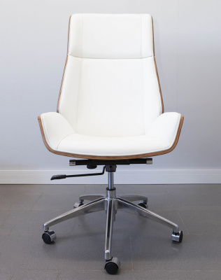 Кресло из натуральной кожи, каркас дерево арт. FX-BC06 - купить в Омске. Цена 34 820.52 руб.